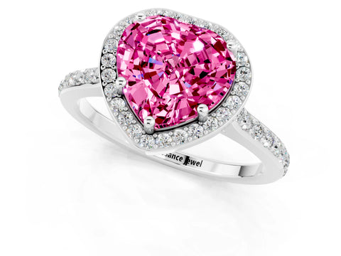 White gold Heart Cut Halo Round Diamond Pavé Band with Four-Prong Setting_1