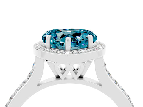 White gold Heart Cut Halo Round Diamond Pavé Band with Four-Prong Setting_4