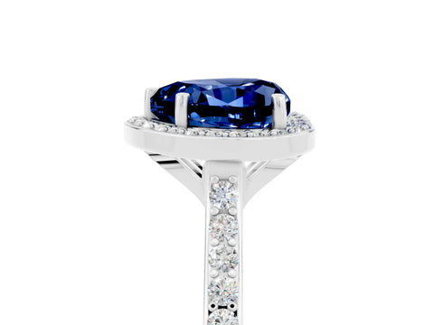 White gold Heart Cut Halo Round Diamond Pavé Band with Four-Prong Setting_5