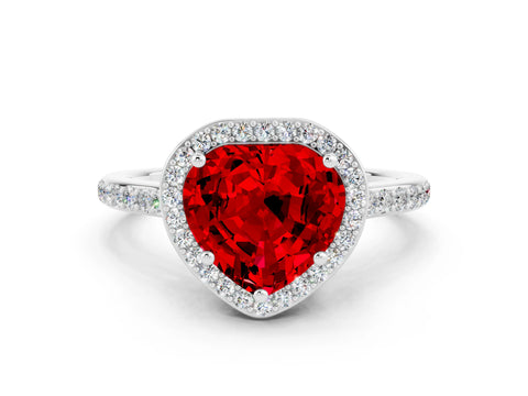White gold Heart Cut Halo Round Diamond Pavé Band with Four-Prong Setting