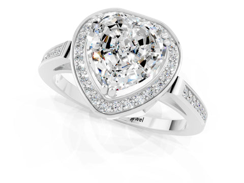 White gold Heart Cut Moissanite Halo Ring with Split Shank and Four-Prong Setting_19