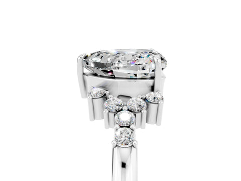 White gold Heart Cut Moissanite Ring with Side Stones and Four-Prong Setting_41