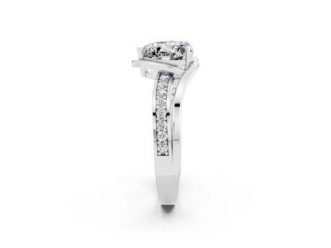 White gold Heart Cut Moissanite Solitaire Ring with Split Shank and Prong Setting_2