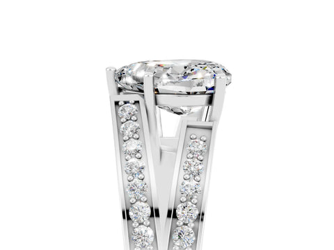 White gold Heart Cut Moissanite Split Shank Ring with Pavé Band and Four-Prong Setting_5