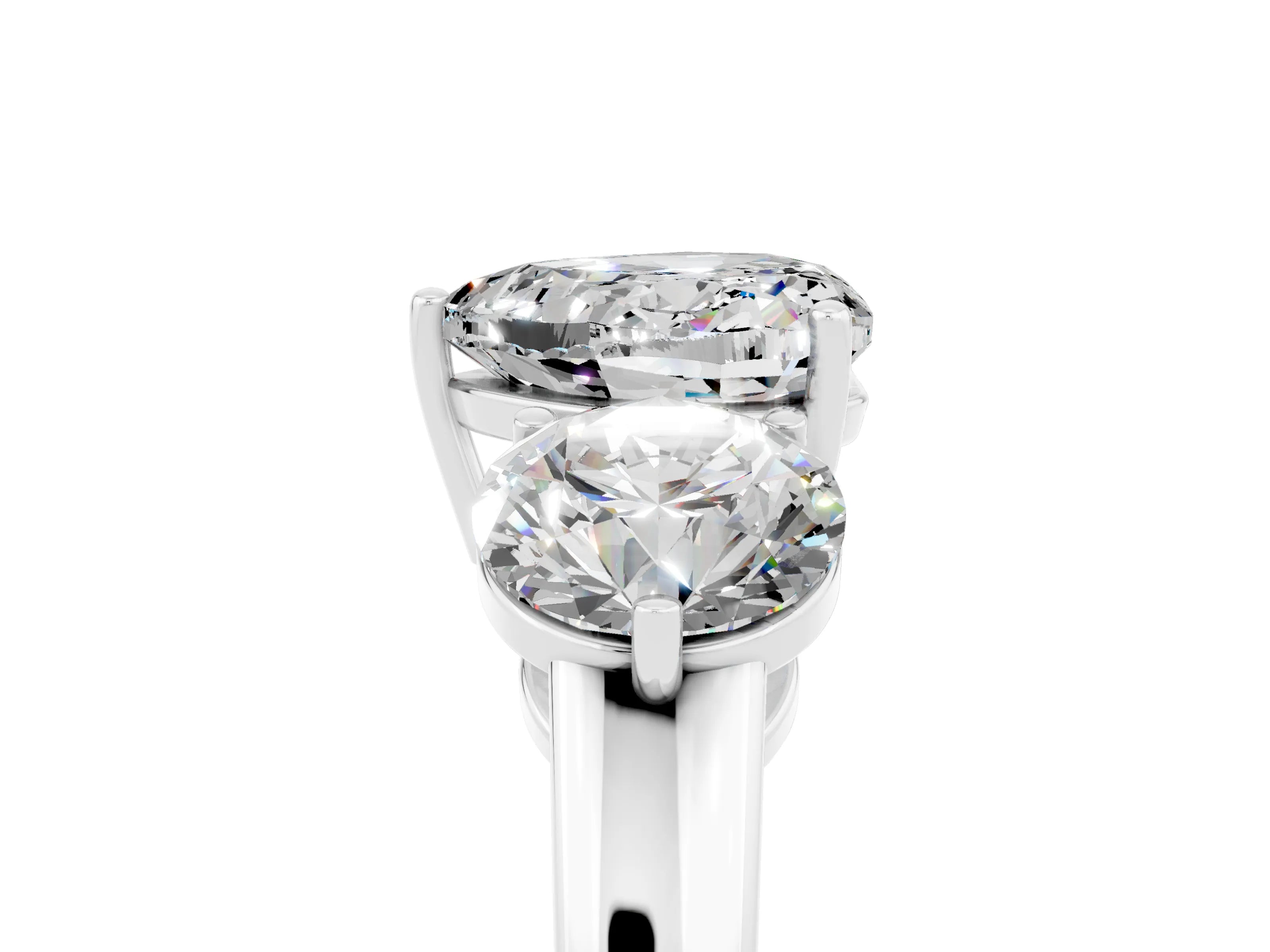 White gold Heart Cut Moissanite Three-Stone Ring with Prong Setting and Classic Band_5