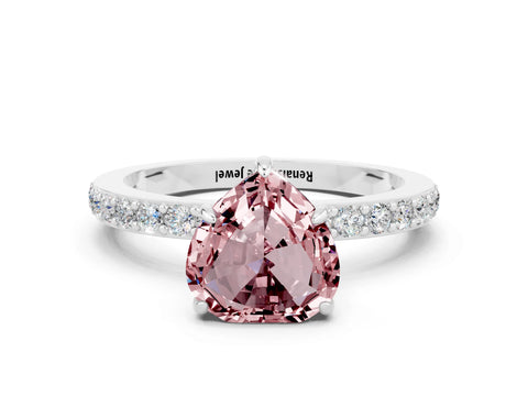 White gold Heart Cut Morganite Solitaire Engagement Ring with Pavé Band and Four-Prong Setting