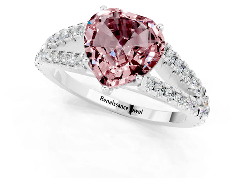 White gold Heart Cut Morganite Split Shank Pavé Engagement Ring with Four-Prong Setting_13