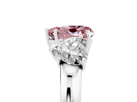 White gold Heart Cut Morganite Three-Stone Ring with Four-Prong Setting and Classic Band_5