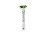 White gold Heart Cut Peridot Solitaire Pavé Engagement Ring with Round Band and Prong Setting_15