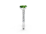 White gold Heart Cut Peridot Solitaire Pavé Engagement Ring with Round Band and Prong Setting_80