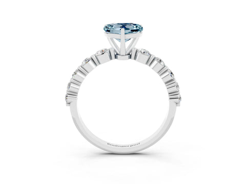 White gold Heart Cut Solitaire Aquamarine Ring with Pave Band and Four-Prong Setting_3