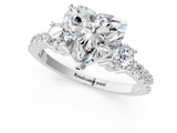White gold Heart Cut Three-Stone Diamond Pavé Band with Prong Setting_18