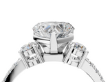 White gold Heart Cut Three-Stone Diamond Pavé Band with Prong Setting_21