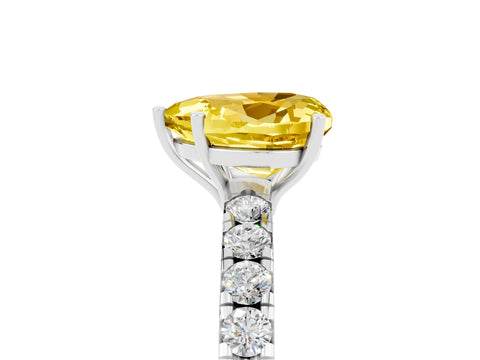 White gold Heart Cut Yellow Sapphire Pavé Solitaire Engagement Ring with Four-Prong Setting_17