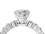 White gold Heart Diamond Pavé Band Solitaire with Four-Prong Setting_42