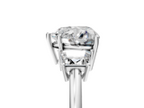 White gold Heart Diamond Three-Stone Ring with Trapezoid Side Stones and Prong Setting_28