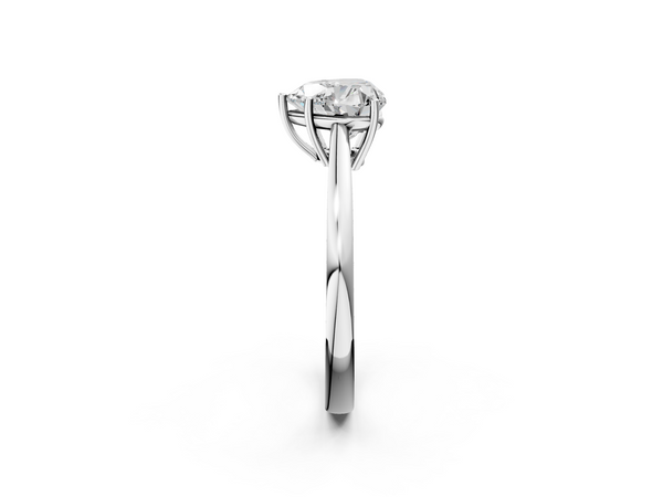 White gold Heart Solitaire Diamond Ring with Split Shank and Four-Prong Setting