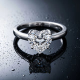 White gold Heart Solitaire Diamond Ring with Thin Band and Four-Prong Setting_23
