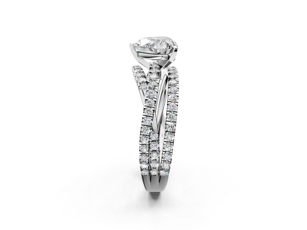 White gold Heart Solitaire Twist Band with Pavé Setting and Four-Prong Setting