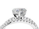 White gold Heart Solitaire Twist Band with Pavé Setting and Four-Prong Setting_137