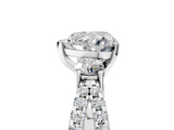 White gold Heart Three-Stone Diamond Ring with Pavé Split Shank and Four-Prong Setting_104