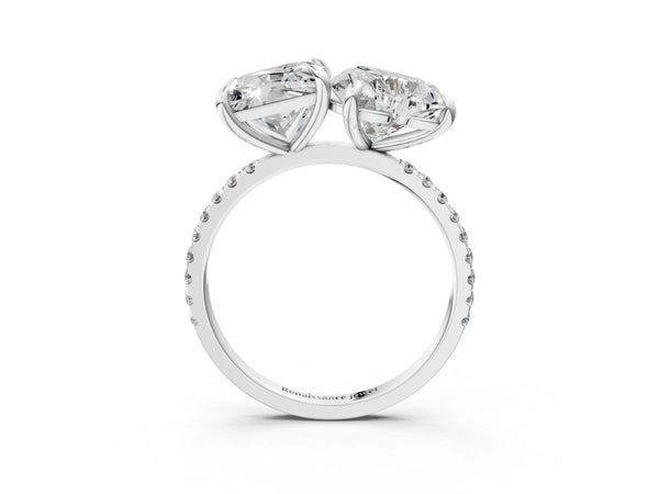 White gold Heart and Princess Toi Moi Ring with Prong Setting and Pave Band