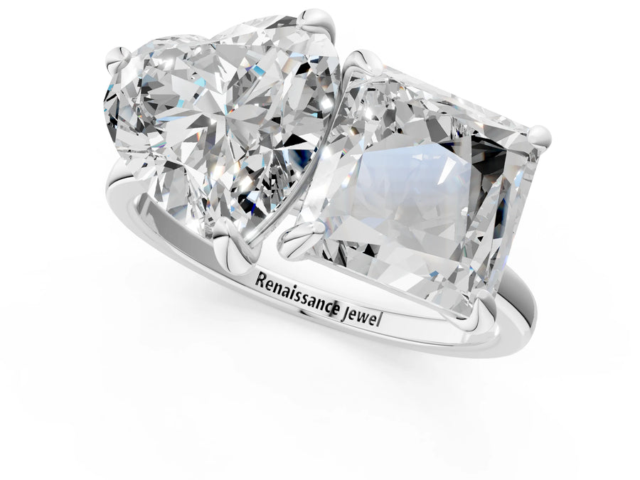 White gold Heart and Princess Toi Moi Ring with Prong Setting and Plain Band