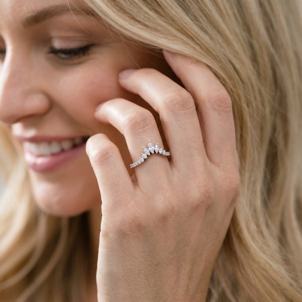 White gold Marquise Cluster Diamond Pavé Band with Prong Setting