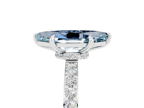White gold Marquise Cut Aquamarine Pavé Engagement Ring with Round  Accents and Prong Setting_29