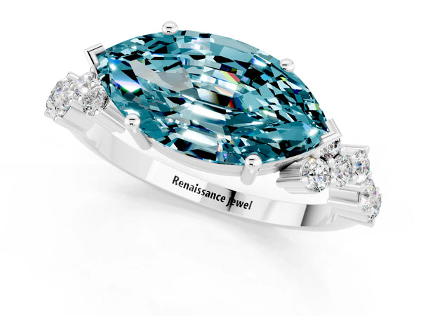White gold Marquise Cut Diamond Cluster Pavé Band with Four-Prong Setting