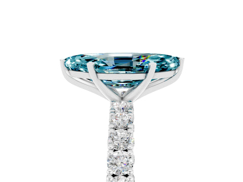 White gold Marquise Cut Diamond Pavé Band Solitaire Ring with Prong Setting_5