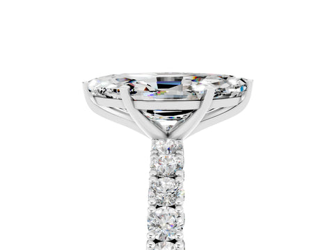 White gold Marquise Cut Diamond Pavé Band Solitaire Ring with Prong Setting_5