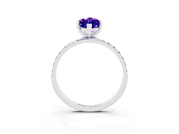 White gold Marquise Cut Tanzanite Solitaire Ring with Round Pavé Shoulders and Prong Setting