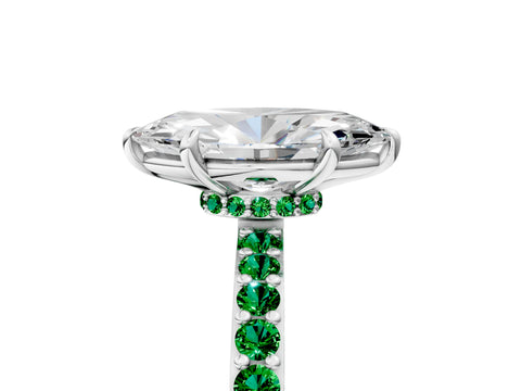 White gold Marquise Cut Diamond Pavé Engagement Ring with Round with Emerald side stone Accents and Prong Setting_5