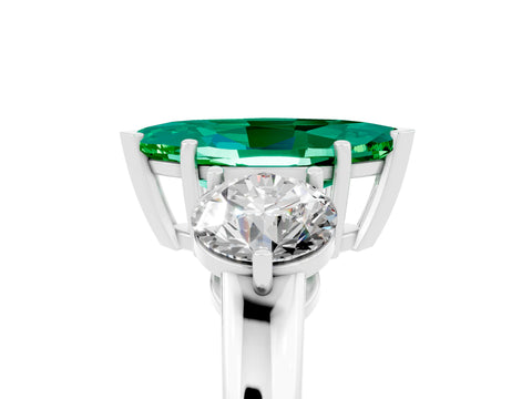 White gold Marquise Cut Emerald Three-Stone Ring with Prong Setting and Classic Band_5