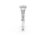 White gold Oval Brilliant Diamond Pavé Band with Six-Prong Setting_5