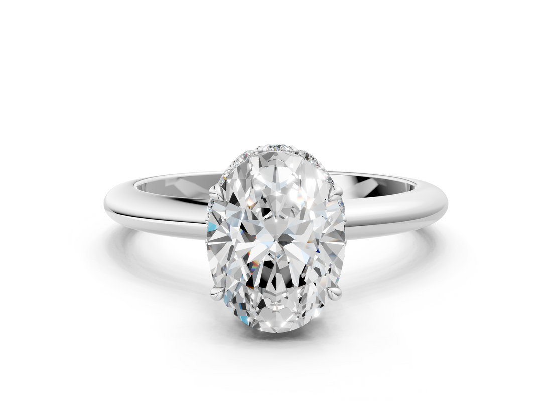 White gold Oval Brilliant Solitaire Engagement Ring with Six-Prong Setting and Classic Band_20