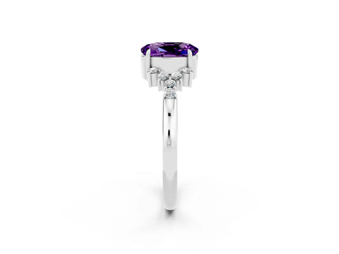 White gold Oval Cut Amethyst Ring with Side Stones and Four-Prong Setting_98