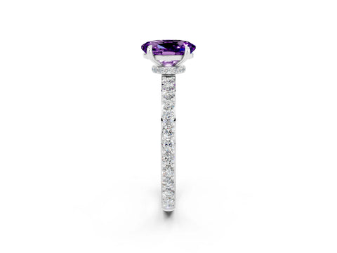 White gold Oval Cut Amethyst Solitaire Engagement Ring with Pavé Band and Four-Prong Setting_2