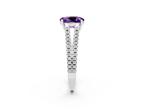 White gold Oval Cut Amethyst Solitaire Engagement Ring with Split Shank Pavé Band_2