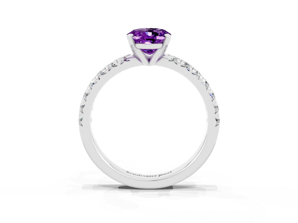 White gold Oval Cut Amethyst Solitaire Pavé Engagement Ring with Round Band and Prong Setting