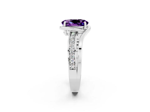 White gold Oval Cut Amethyst Solitaire Ring with Split Shank and Prong Setting_2
