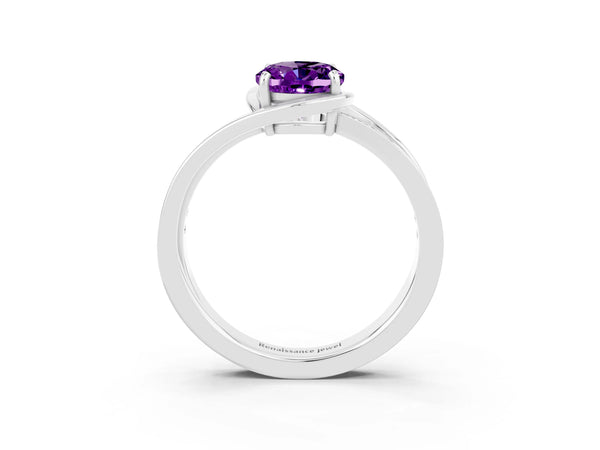 White gold Oval Cut Amethyst Solitaire Ring with Split Shank and Prong Setting