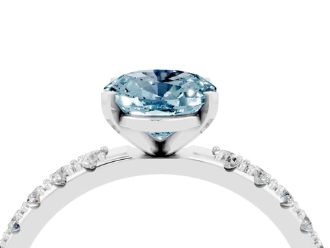 White gold Oval Cut Aquamarine Solitaire Pavé Band with Four-Prong Setting_4