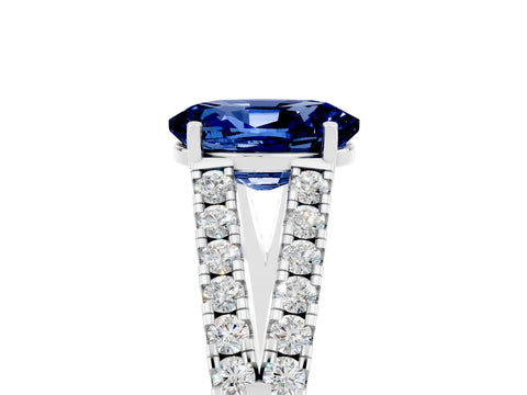 White gold Oval Cut Blue Sapphire Split Shank Pavé Engagement Ring with Four-Prong Setting_17