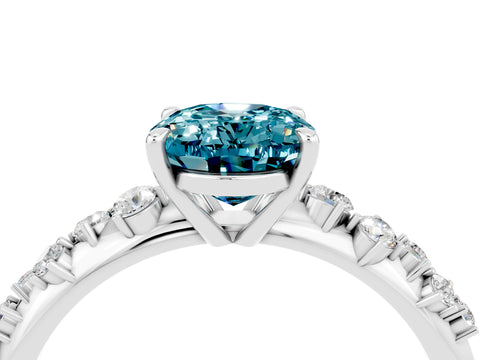 White gold Oval Cut Blue Topaz Cluster Side Stone Solitaire Ring with Prong Setting_28