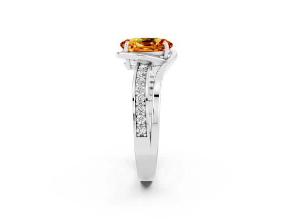 White gold Oval Cut Citrine Solitaire Ring with Split Shank and Prong Setting