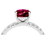 White gold Oval Cut Cut Diamond Pavé Band with Four-Prong Setting_4