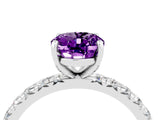 White gold Oval Cut Cut Diamond Pavé Band with Four-Prong Setting_4