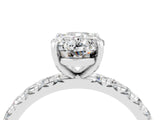 White gold Oval Cut Cut Diamond Pavé Band with Four-Prong Setting_4